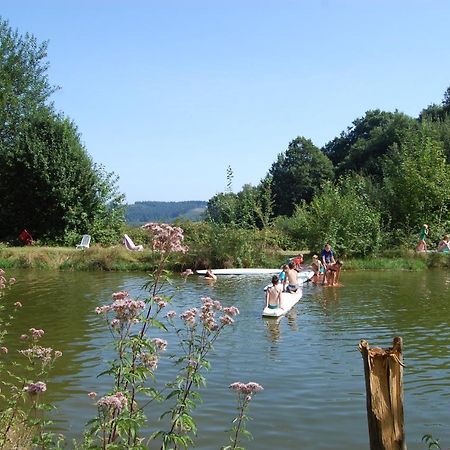 Camping La Foret Du Morvan Vintage Caravan Larochemillay 外观 照片